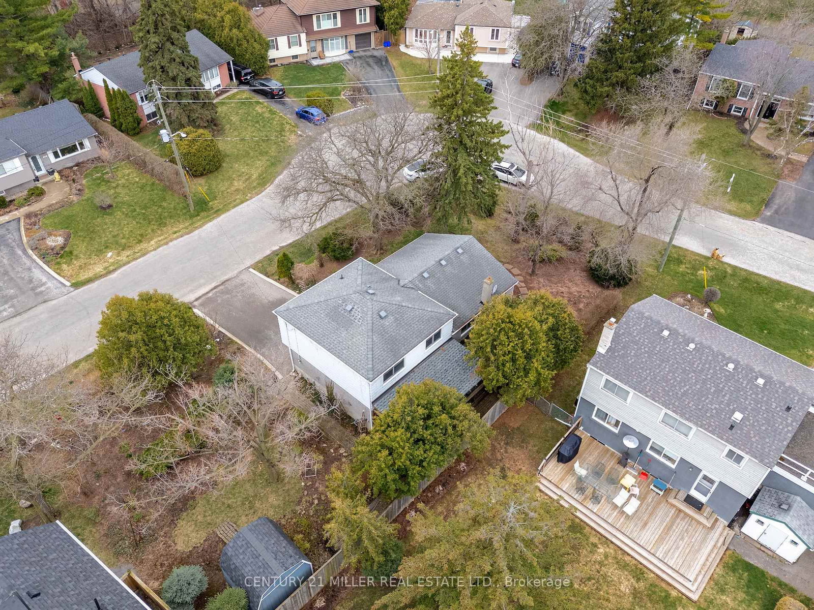 Detached House for sale at 557 Trafford Crescent, Oakville, Ontario, L6L 3T4 - West - MLS: W12983102