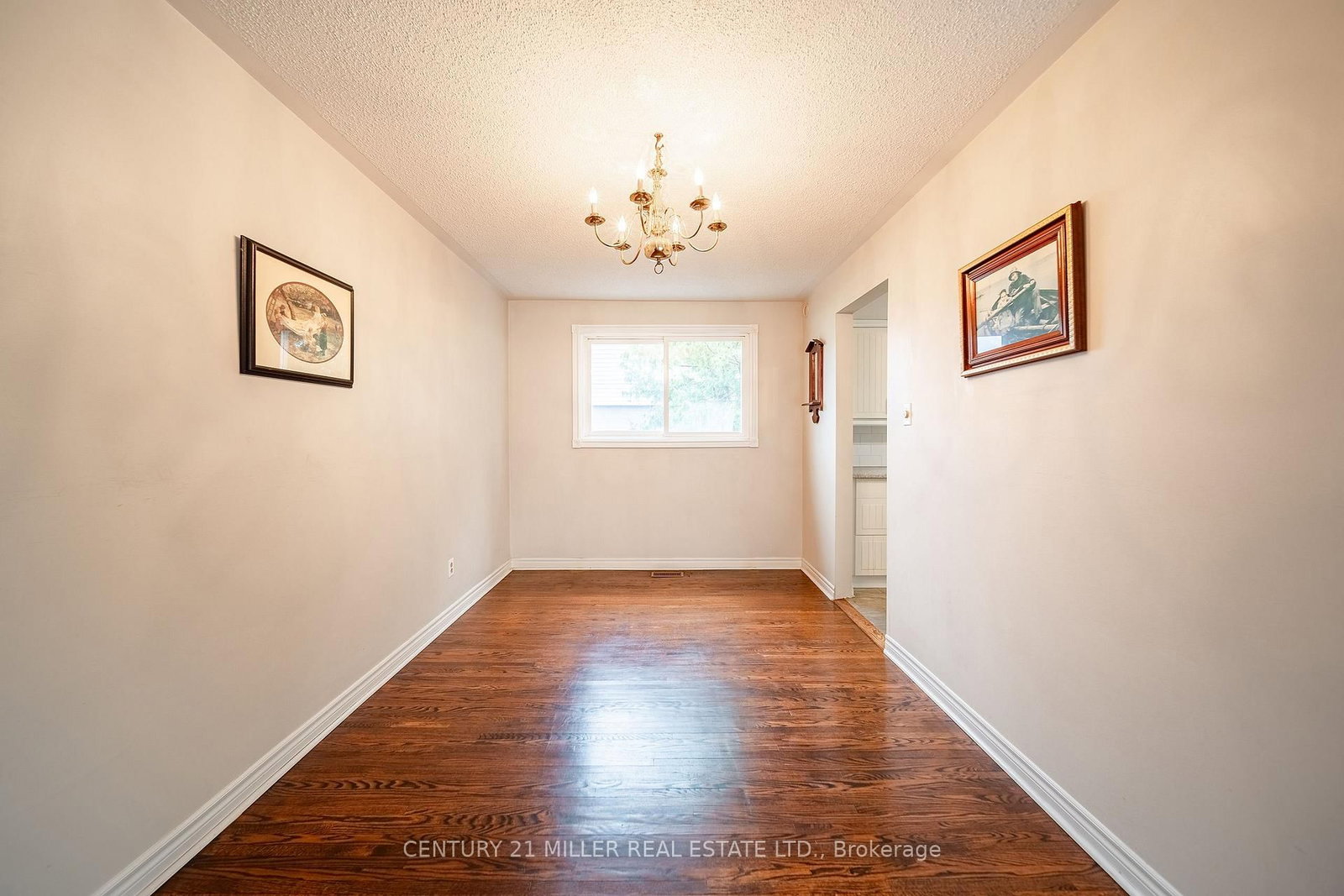 Detached House for sale at 557 Trafford Crescent, Oakville, Ontario, L6L 3T4 - West - MLS: W12983102