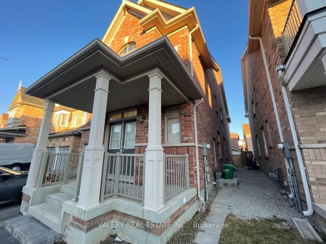 13 Frampton Road, Unit Lower - Photo 12