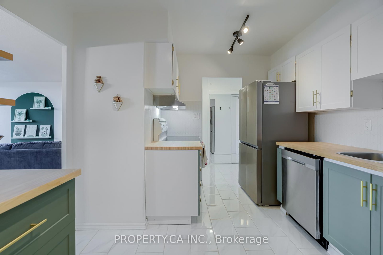 85 Emmett Avenue, Unit 2008 - Photo 10