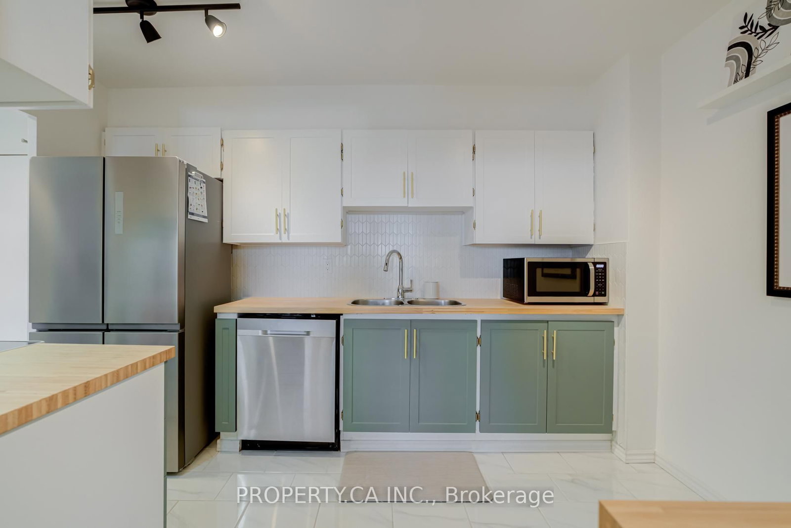 85 Emmett Avenue, Unit 2008 - Photo 9