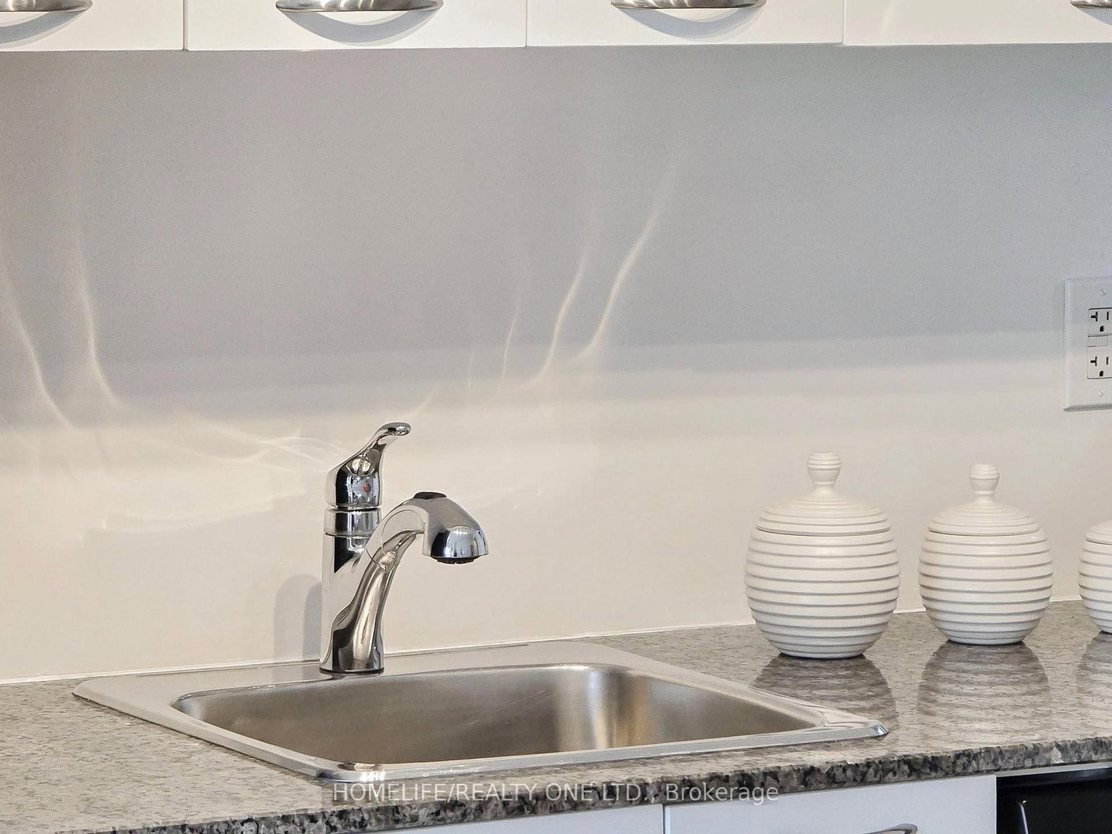 Condo for sale at 2003-38 Joe Shuster Way, Toronto, Ontario, M6K 0A5 - South Parkdale - MLS: W12983206