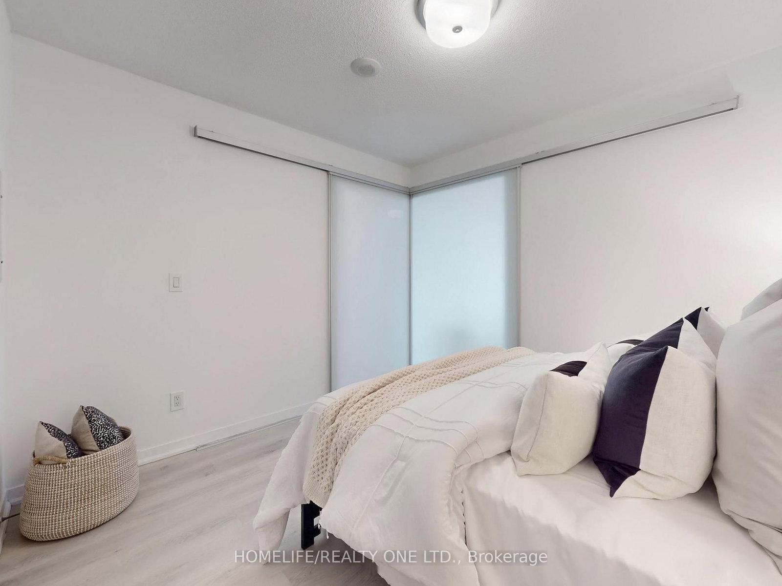 Condo for sale at 2003-38 Joe Shuster Way, Toronto, Ontario, M6K 0A5 - South Parkdale - MLS: W12983206