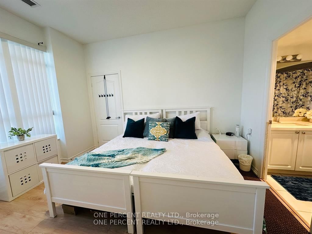 4640 Kimbermount Avenue, Unit 103 - Photo 19