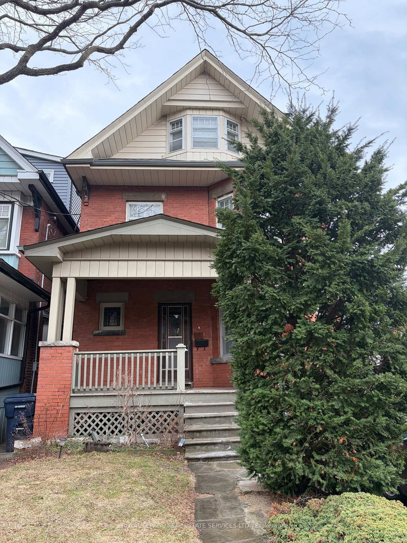 home for lease on Basement-187 Geoffrey Street