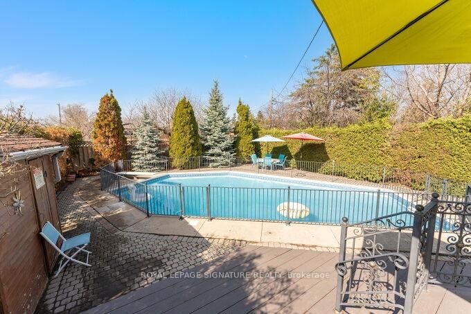 130 Carsbrooke Rd, Toronto, M9C 3C8 | Image 3