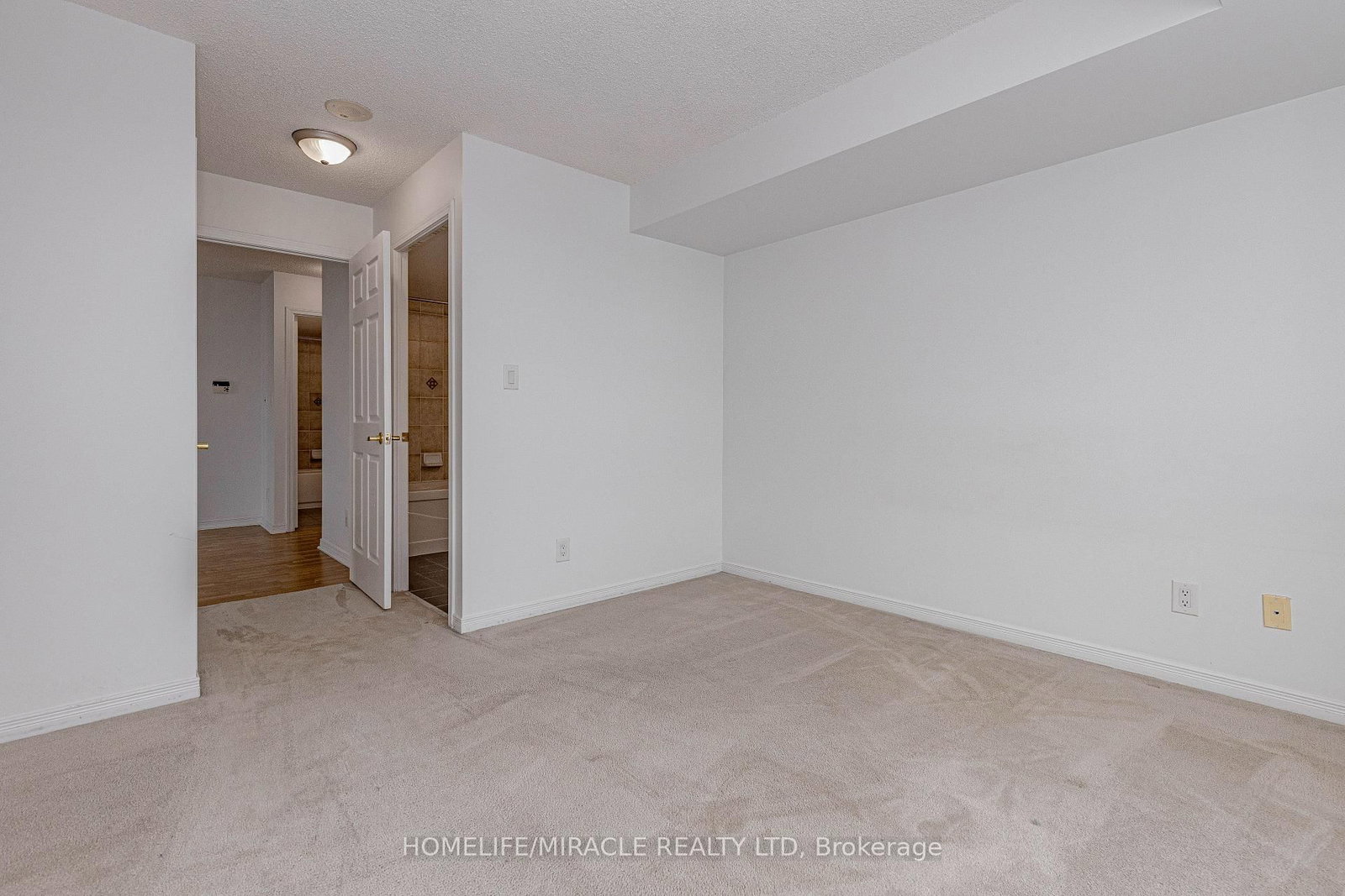 4850 Glen Erin Drive, Unit 1403 - Photo 15