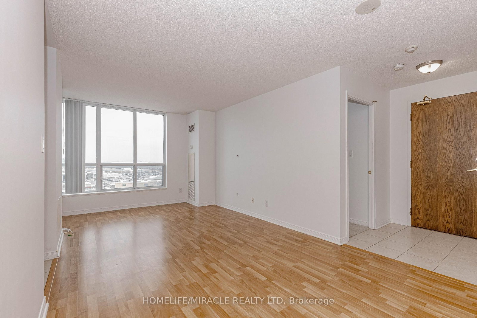 4850 Glen Erin Drive, Unit 1403 - Photo 8