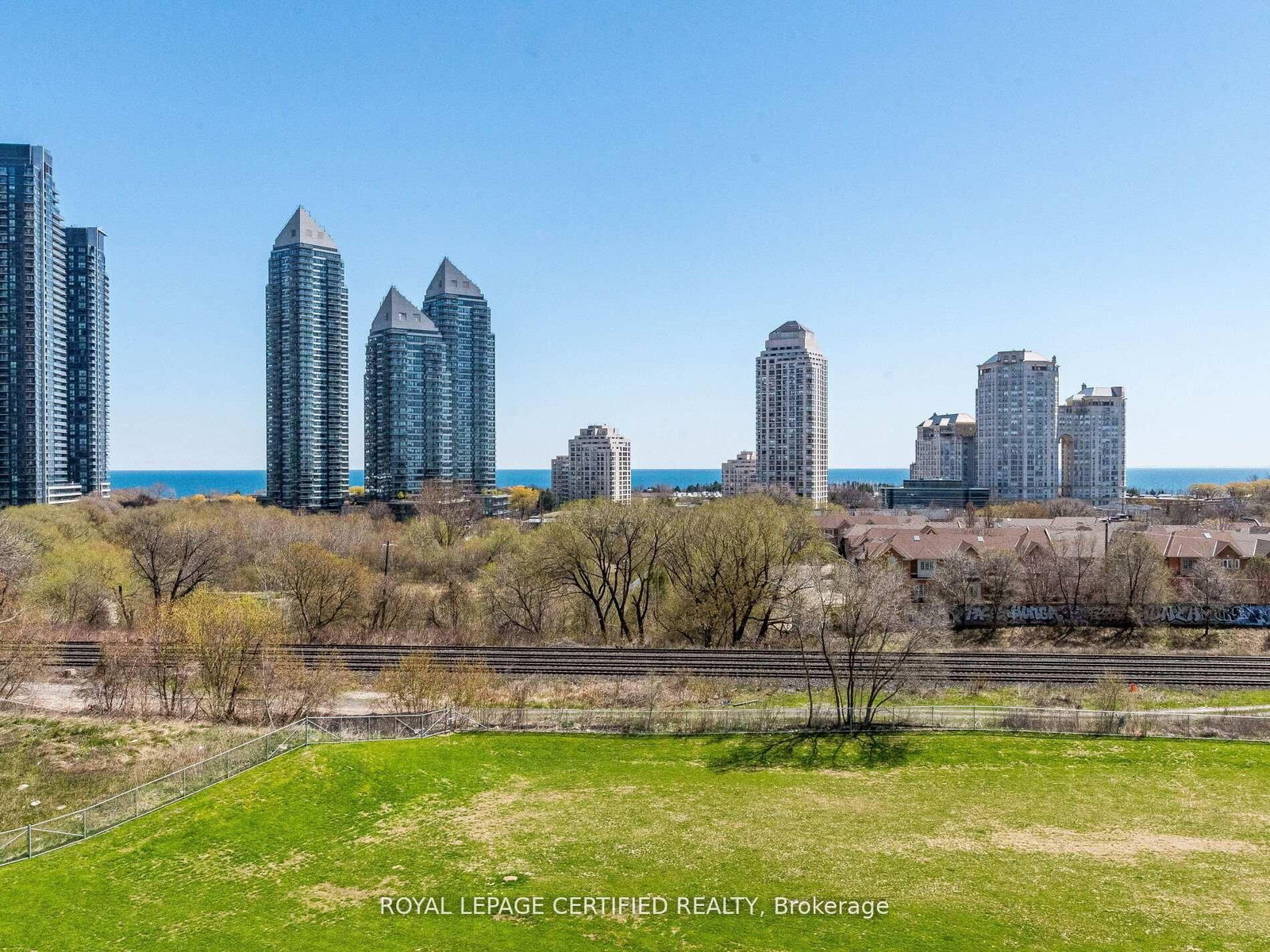 251 Manitoba Street, Unit 715 - Photo 11