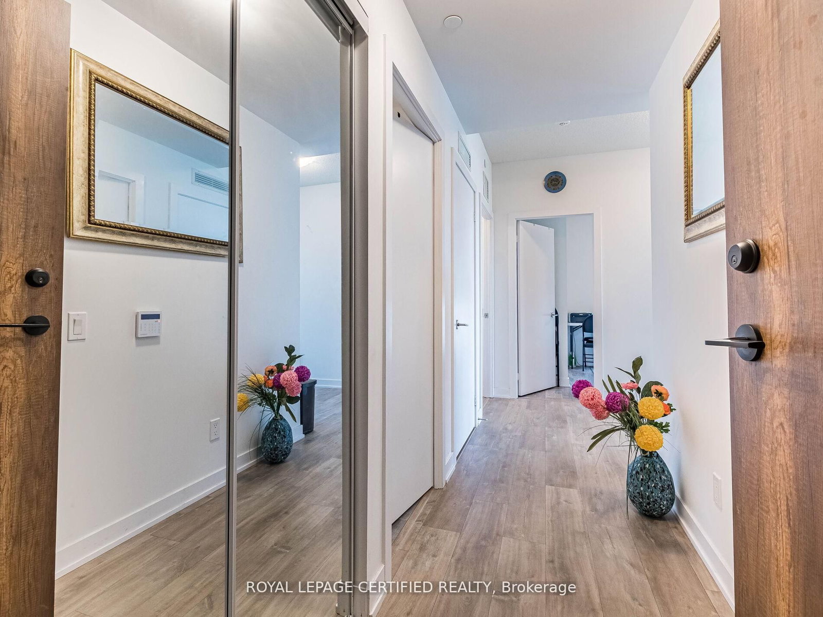 251 Manitoba Street, Unit 715 - Photo 27