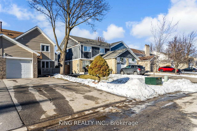 3 Nottawasaga Crescent