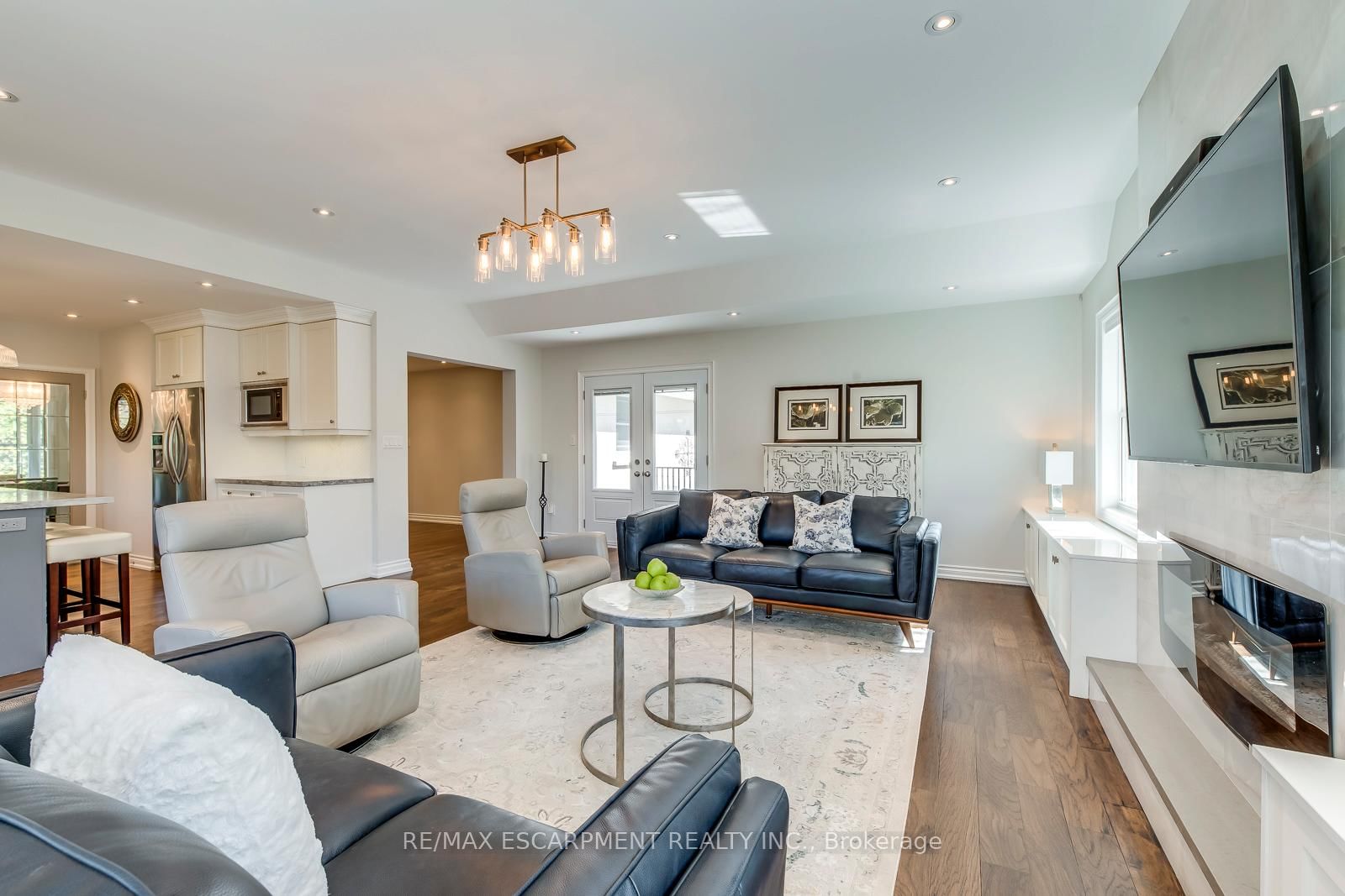 4306 Lakeshore Road - Photo 10