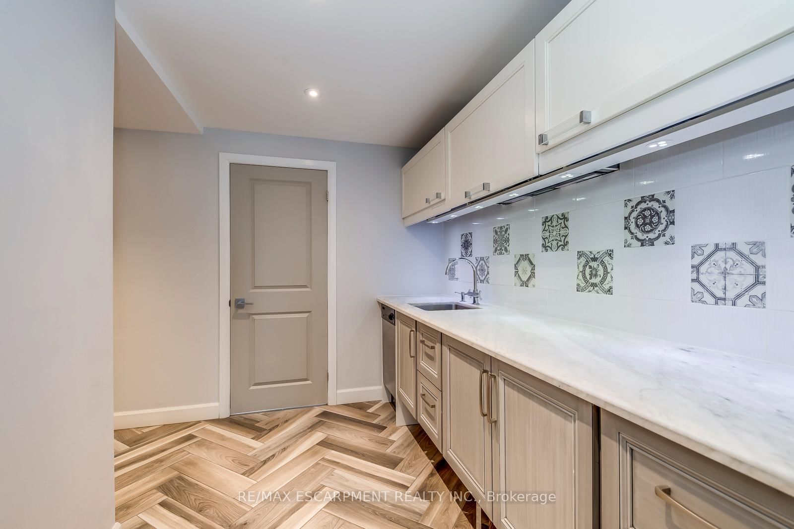 4306 Lakeshore Road - Photo 27