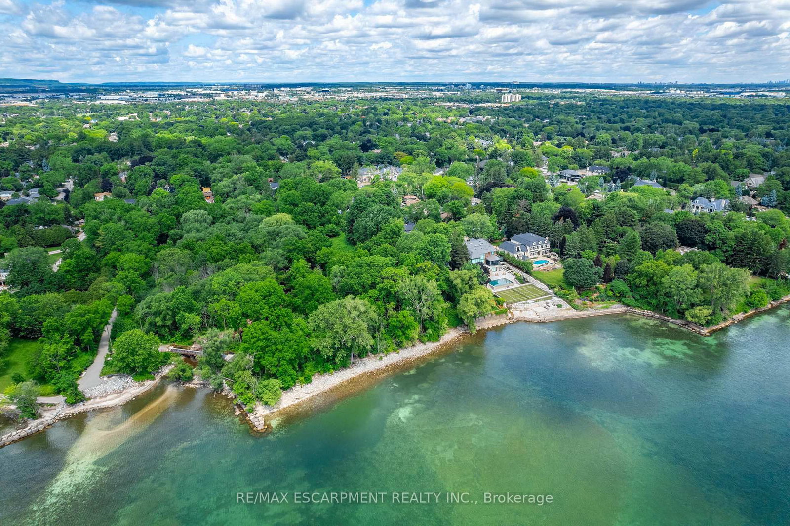 4306 Lakeshore Road - Photo 39