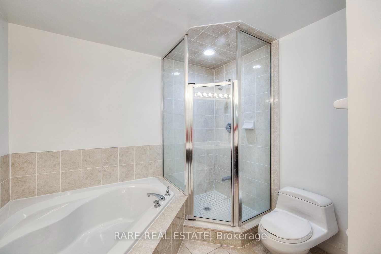 90 Absolute Avenue, Unit 2601 - Photo 16