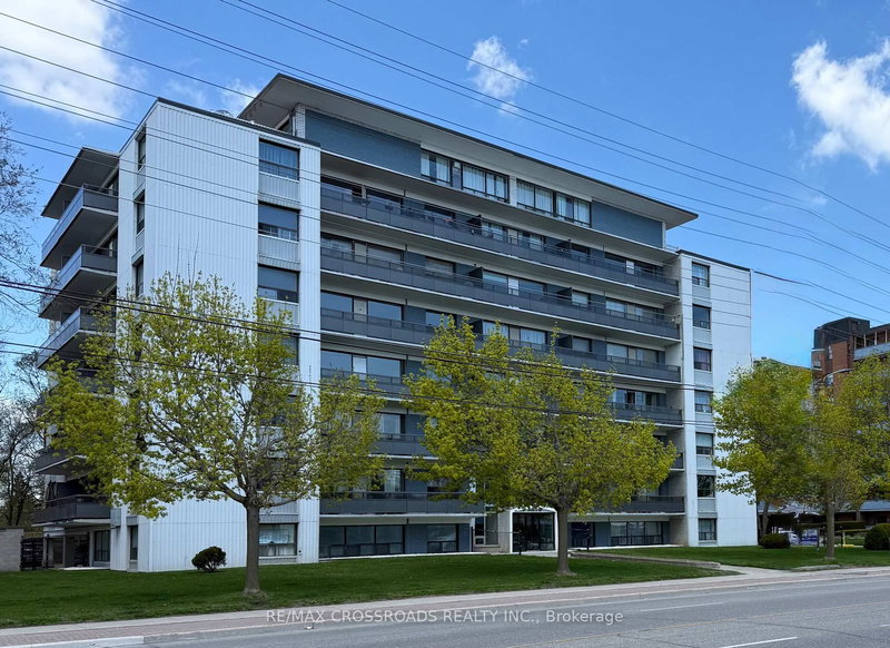 home for lease on 801-363 Lakeshore Road E