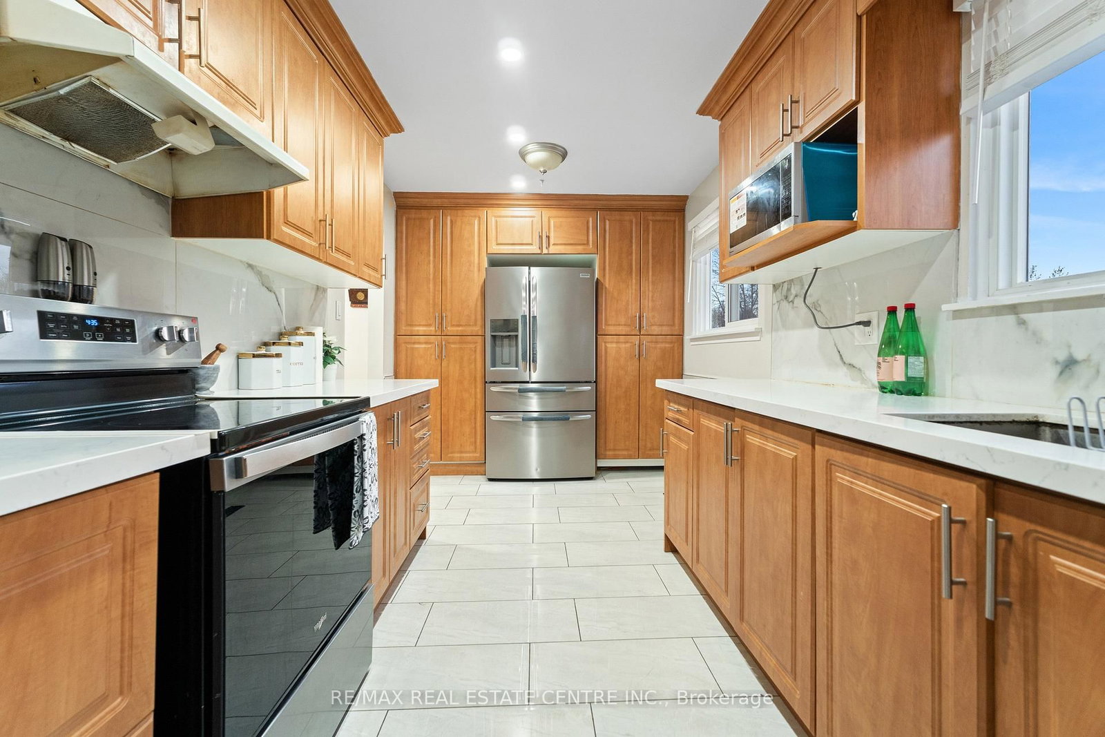 Detached House for sale at 23 Jefferson Road, Brampton, Ontario, L6S 2G6 - Northgate - MLS: W12984070