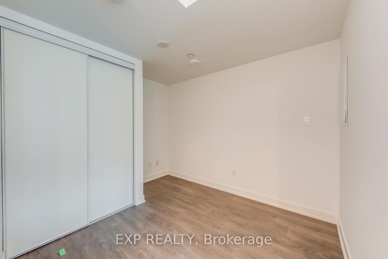 370 Martha Street, Unit 303 - Photo 14