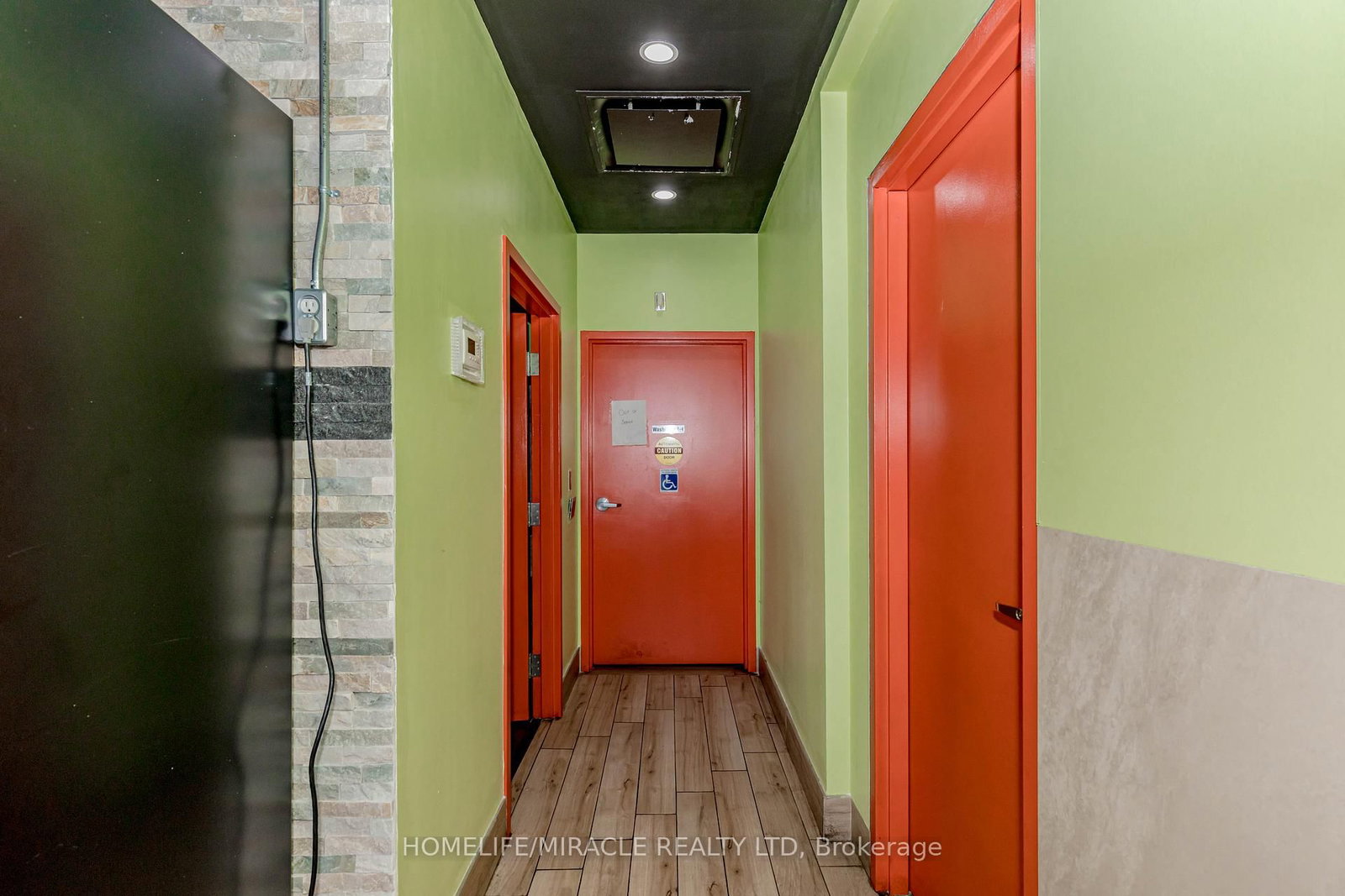 6230 Finch Avenue W, Unit A101 - Photo 33