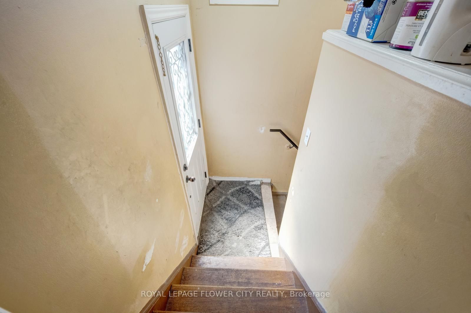 Detached House for sale at 20 N Alarton Street, Mississauga, Ontario, L4T 1J8 - Malton - MLS: W12984110