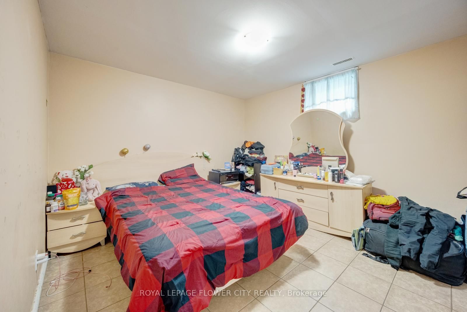 Detached House for sale at 20 N Alarton Street, Mississauga, Ontario, L4T 1J8 - Malton - MLS: W12984110