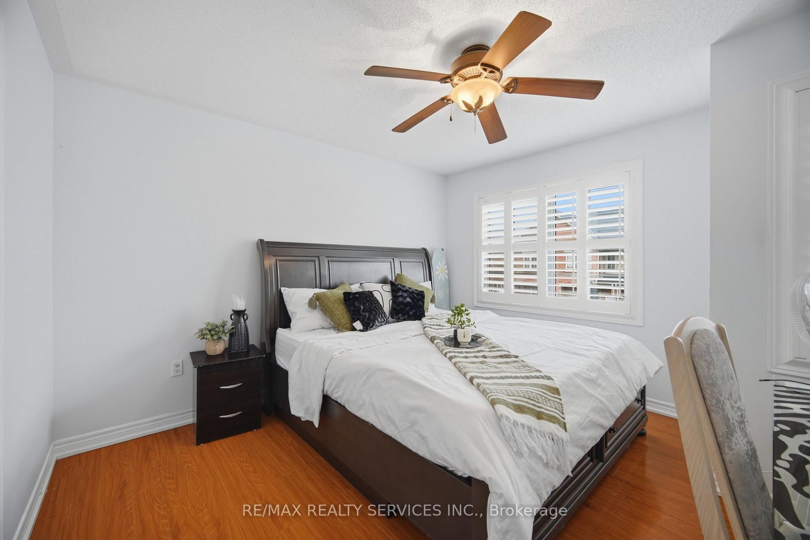 30 Peach Drive W - Photo 32