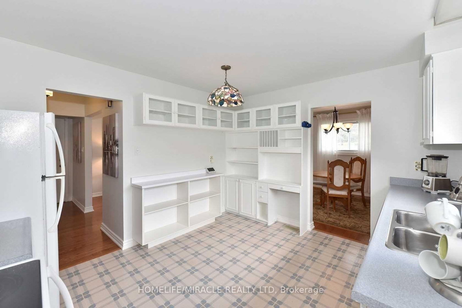 Detached House for sale at 53 Ascot Avenue, Brampton, Ontario, L6T 2P3 - Avondale - MLS: W12984244