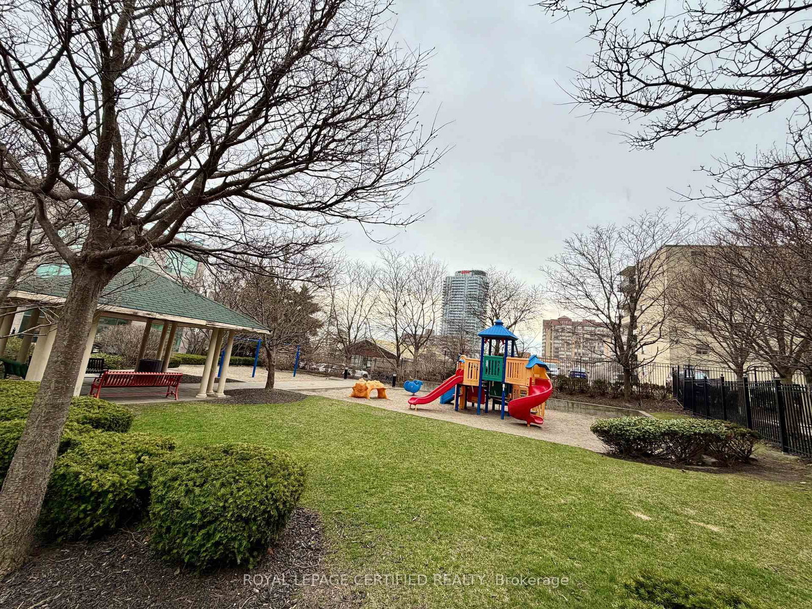 3504 Hurontario Street, Unit 2810 - Photo 34