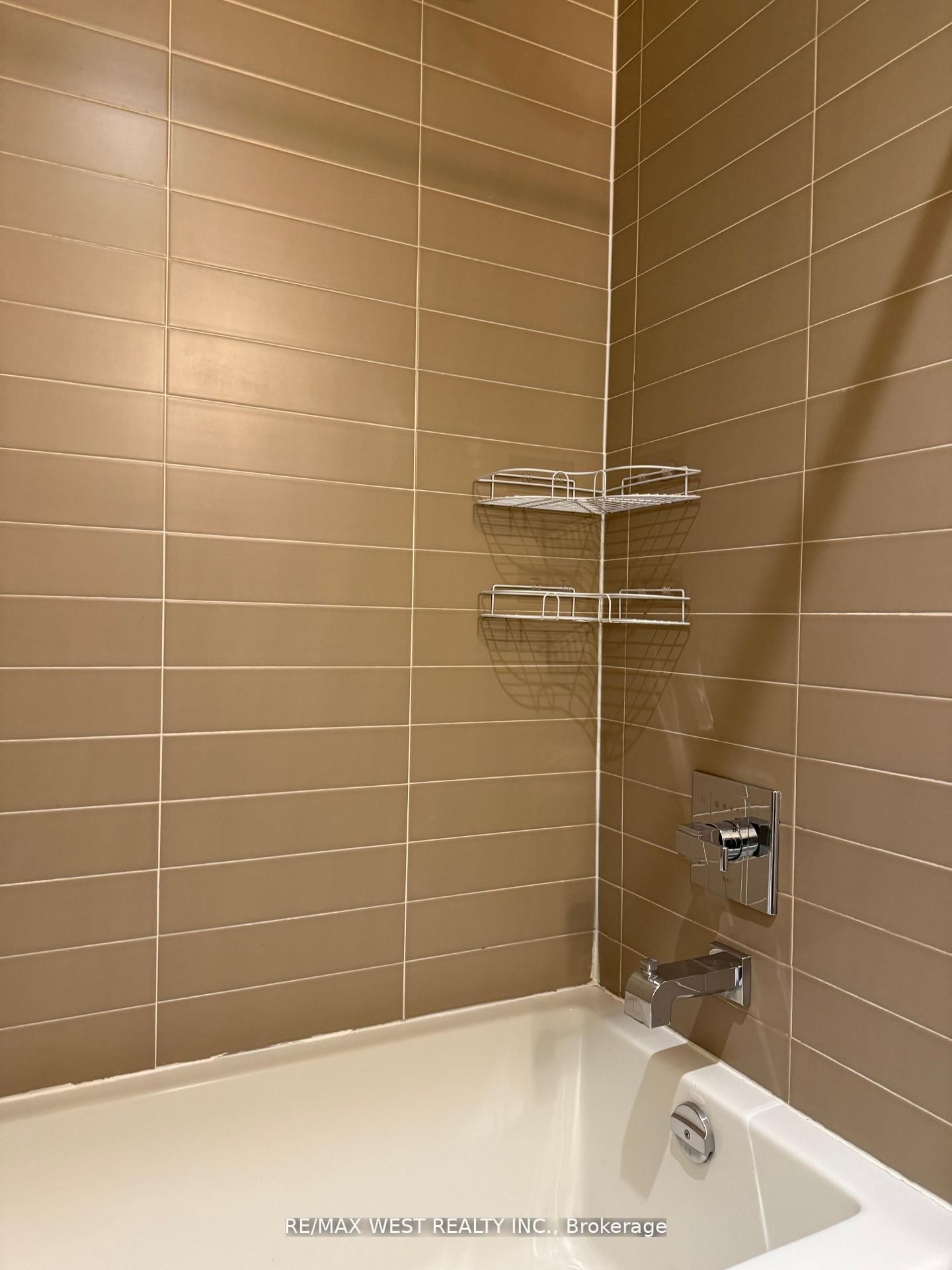 1 Valhalla Inn Road, Unit 311 - Photo 7