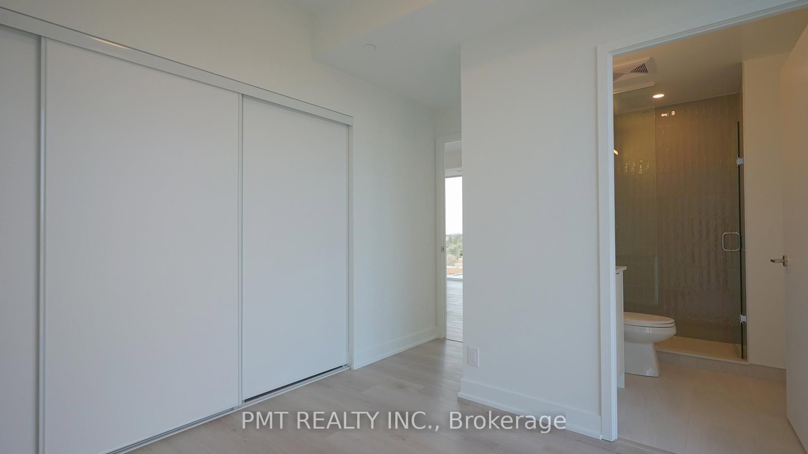 1660 Bloor Street W, Unit 911 - Photo 13