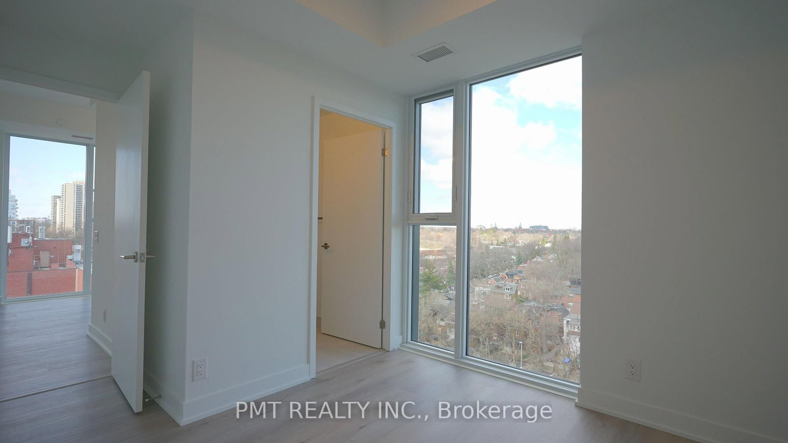 1660 Bloor Street W, Unit 911 - Photo 15