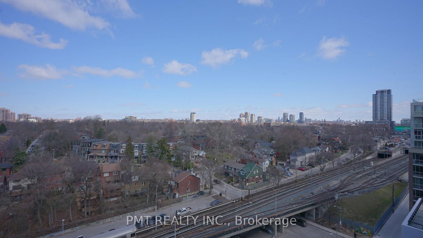 1660 Bloor Street W, Unit 911 - Photo 24