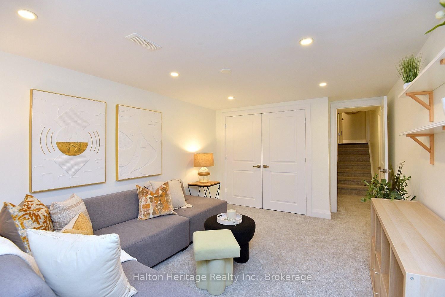 291 Carla Court - Photo 35