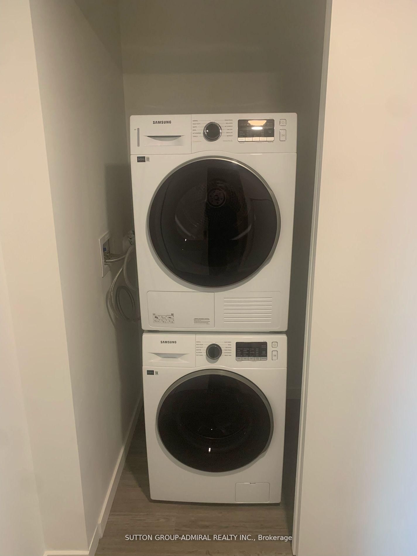 Condo for lease at 522-689 The Queensway, Toronto, Ontario, M8Y 0C8 - Stonegate-Queensway - MLS: W12984422