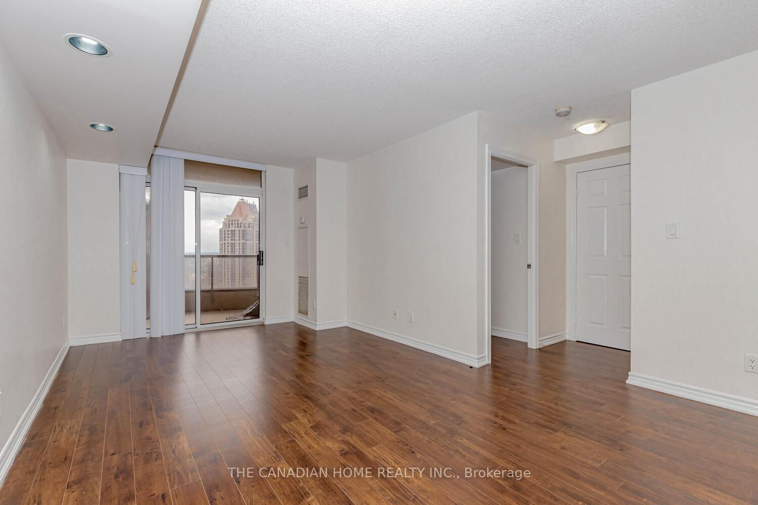 3880 Duke Of York Boulevard, Unit 2302 - Photo 26