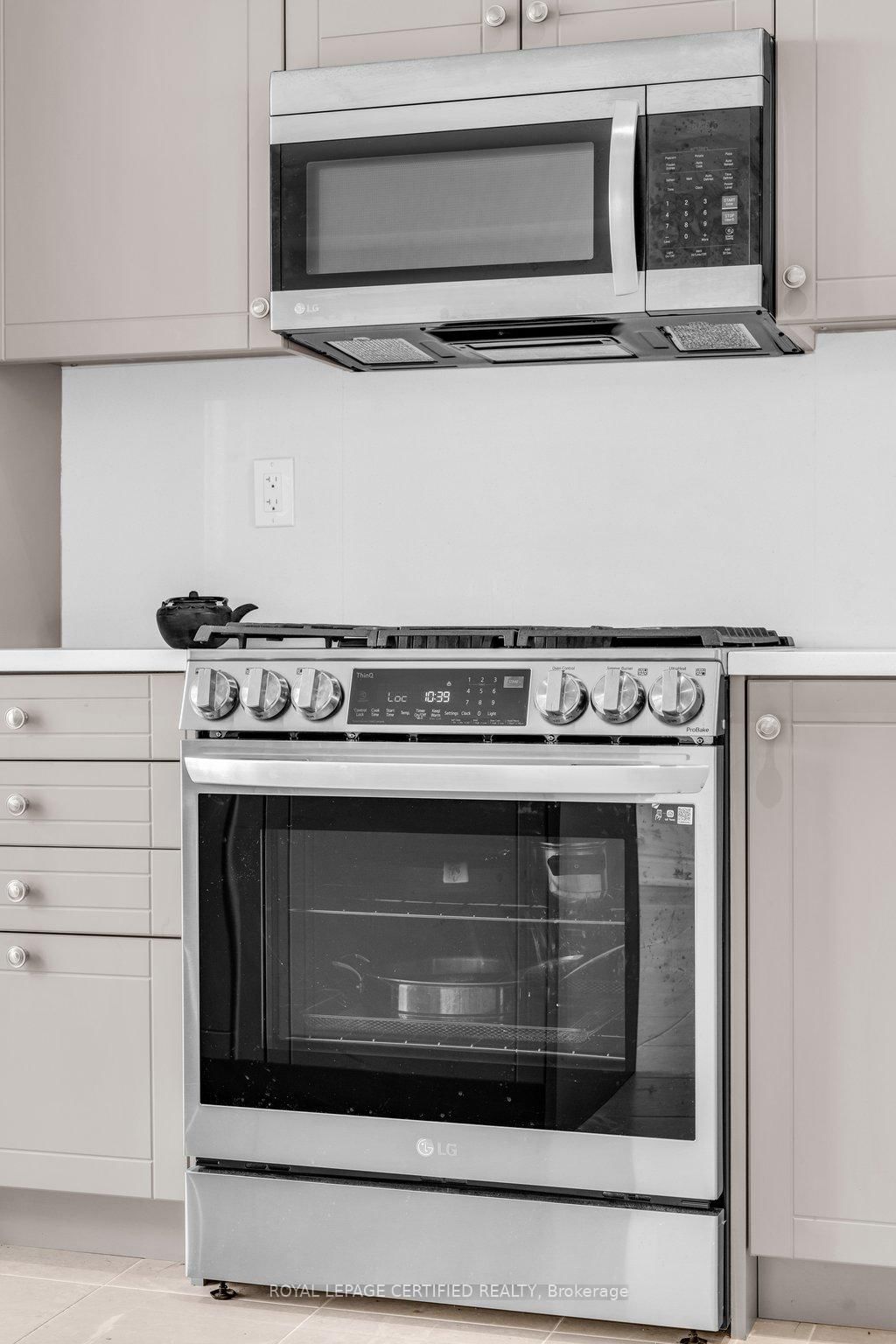 74A Thomas Street, Unit 10 - Photo 23