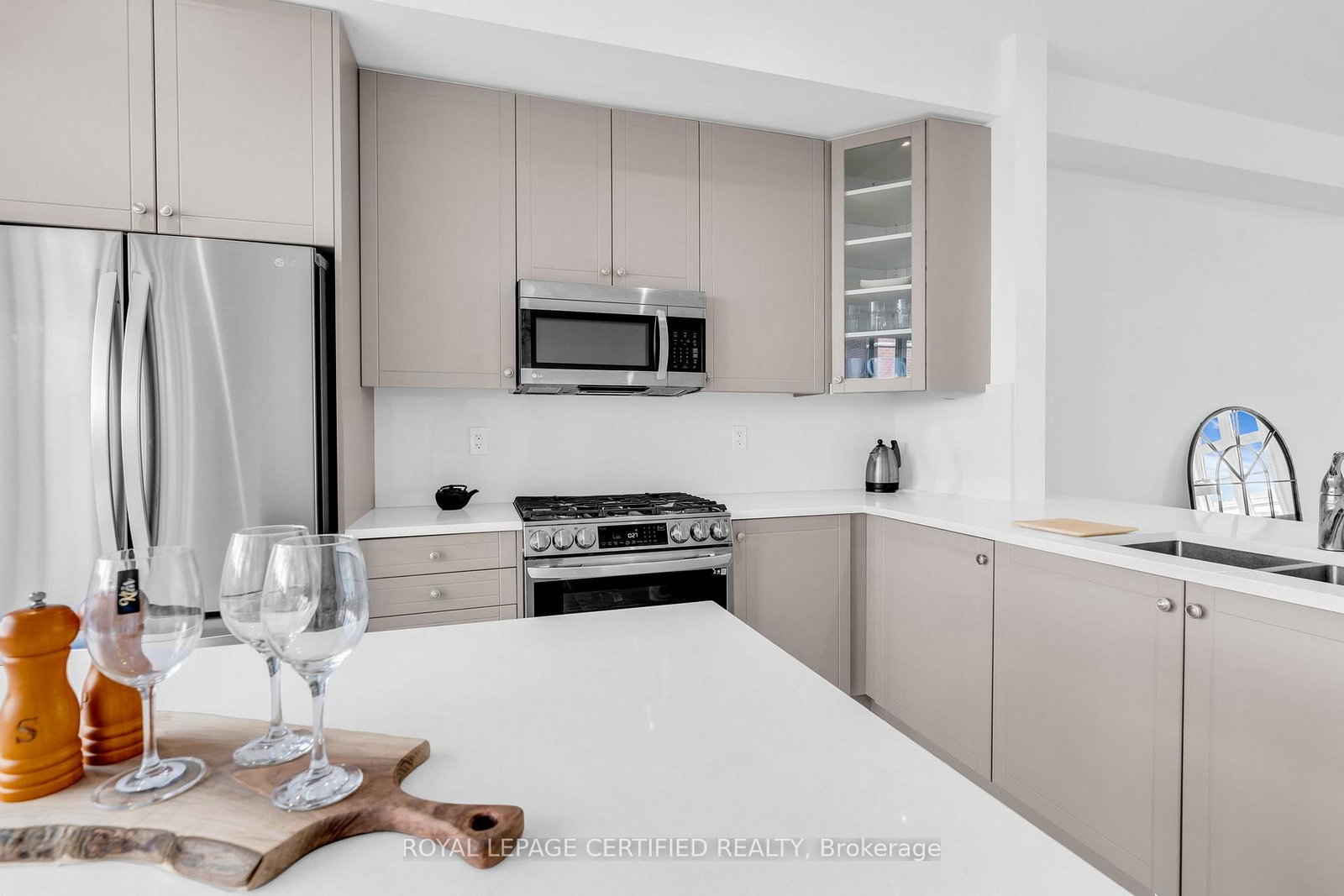 74A Thomas Street, Unit 10 - Photo 9