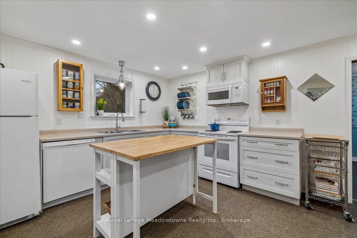 11024 First Line - Photo 15