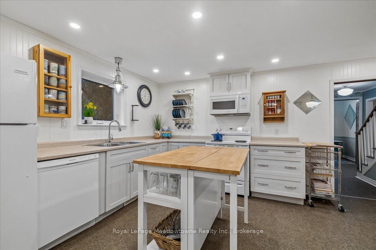 11024 First Line - Photo 16