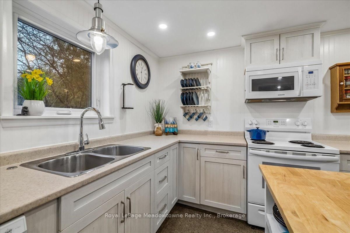 11024 First Line - Photo 17