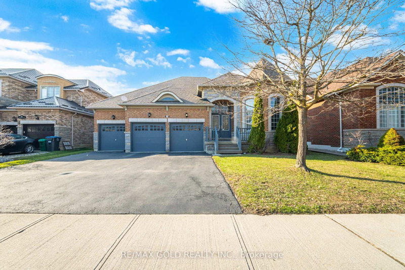 48 Valleyside Tr, Brampton, Ontario