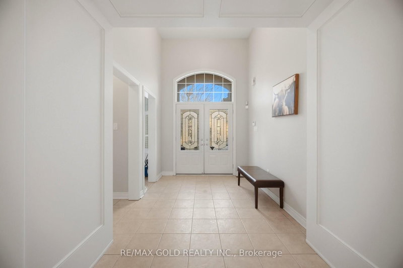 48 Valleyside Tr, Brampton, L6P 2G2 | Image 2