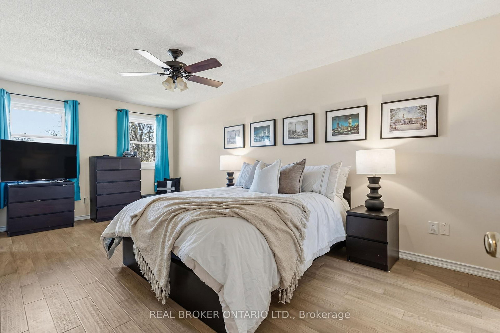 Detached House for sale at 18 Cotswold Court, Halton Hills, Ontario, L7G 5E5 - Georgetown - MLS: W12984736