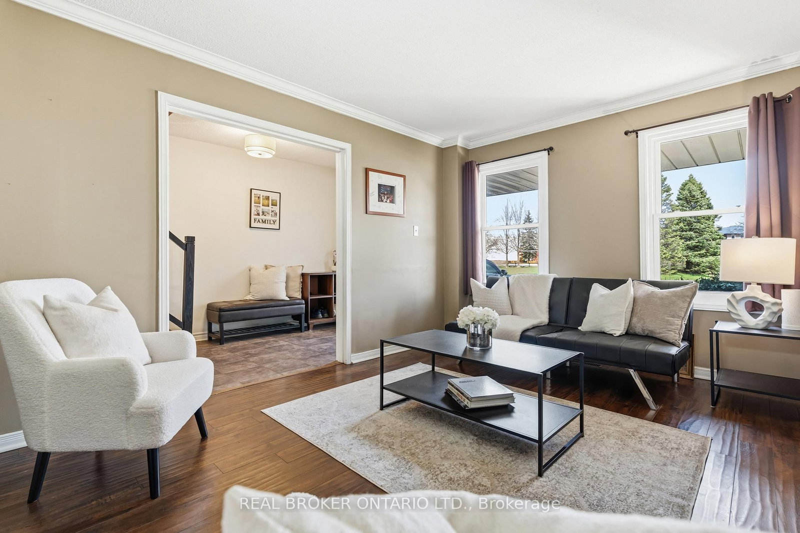 Detached House for sale at 18 Cotswold Court, Halton Hills, Ontario, L7G 5E5 - Georgetown - MLS: W12984736