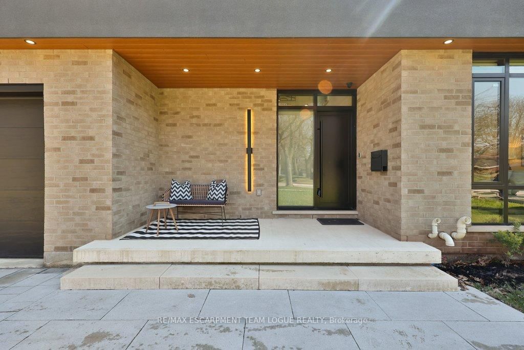 4482 Cosburn Crescent - Photo 2