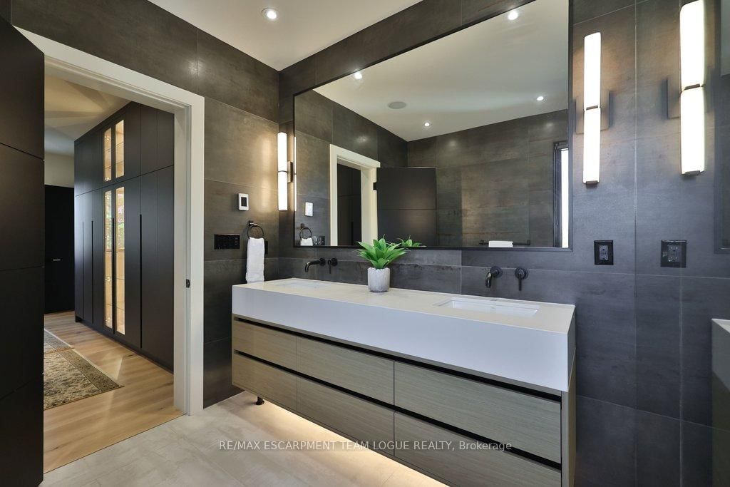 4482 Cosburn Crescent - Photo 21