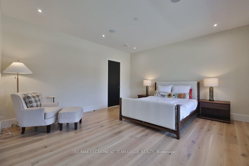 4482 Cosburn Crescent - Photo 23