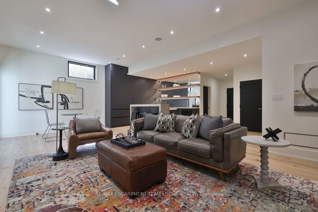 4482 Cosburn Crescent - Photo 29