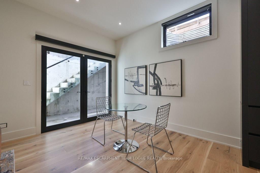 4482 Cosburn Crescent - Photo 32