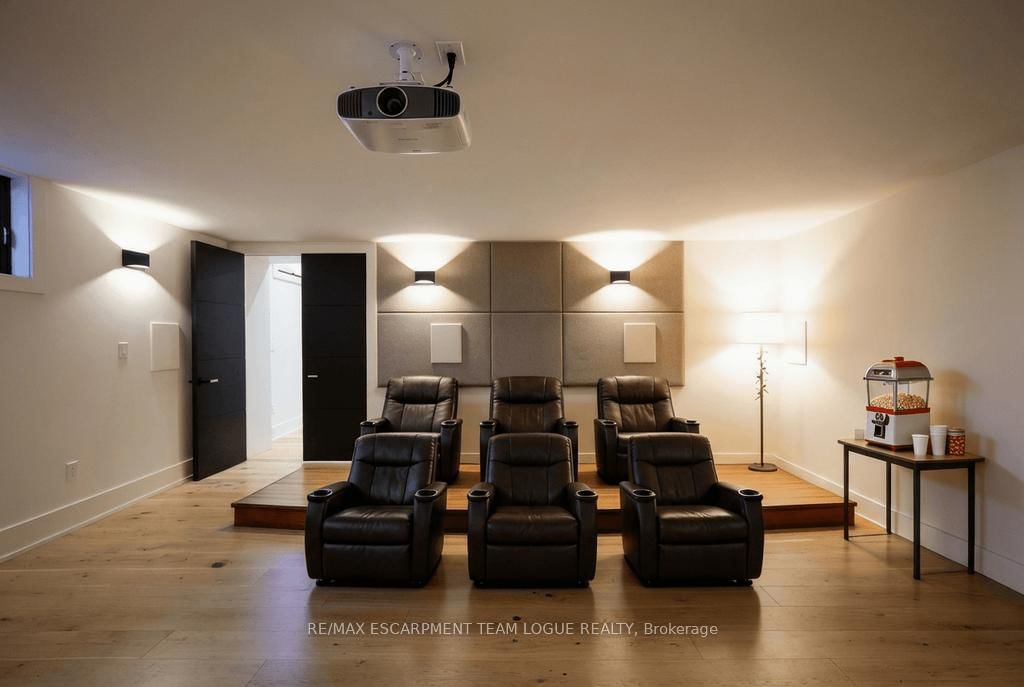 4482 Cosburn Crescent - Photo 37